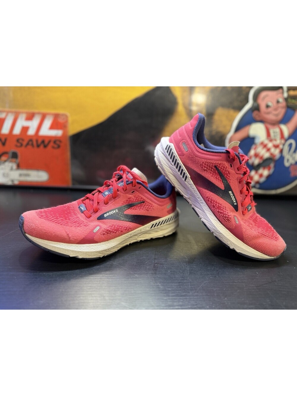 Brooks Launch GTS 9 Womens Pink Blue Running Shoes Rare Sales Sample Size 8